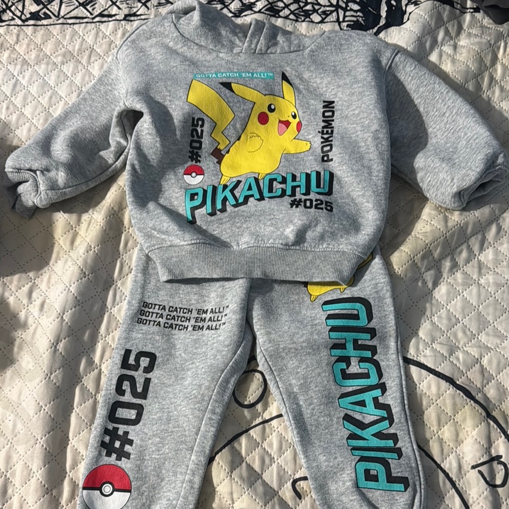 Gray Pikachu Sweatshirt and Pants Set